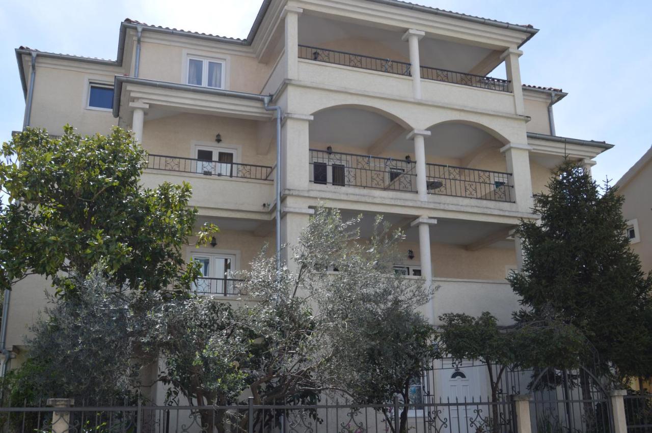 Vila Maslina Guesthouse Budva Exterior photo